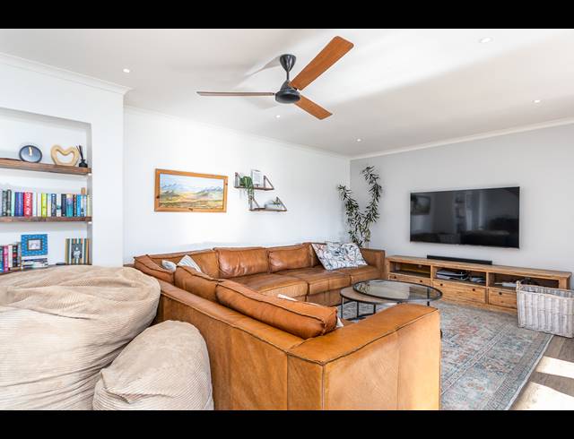4 BEDROOM HOUSE FOR SALE IN FLAMINGO VLEI